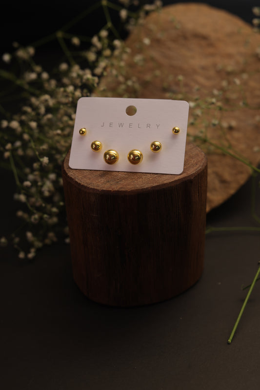 Golden Classic Stud Set