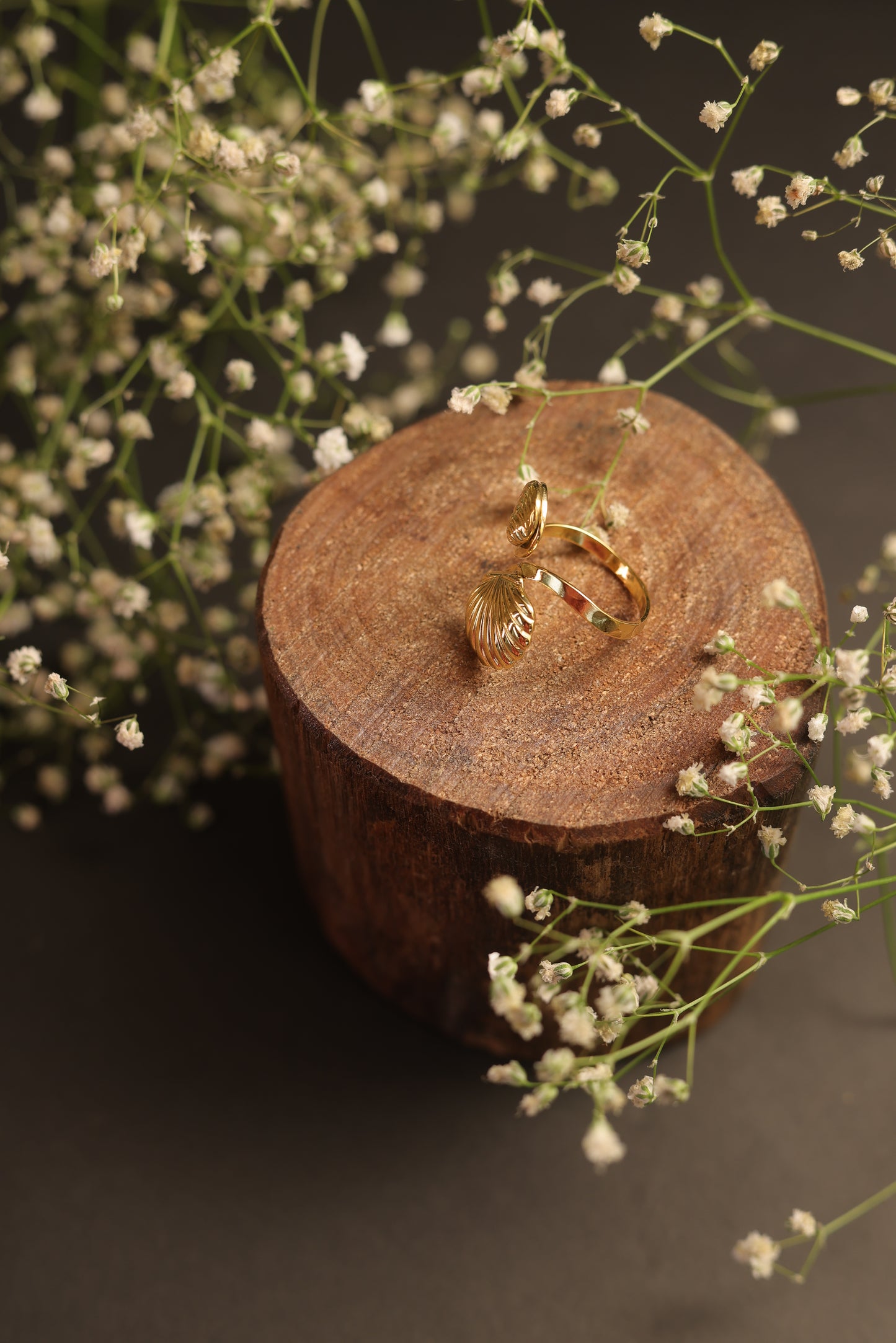 Golden Seashell Ring