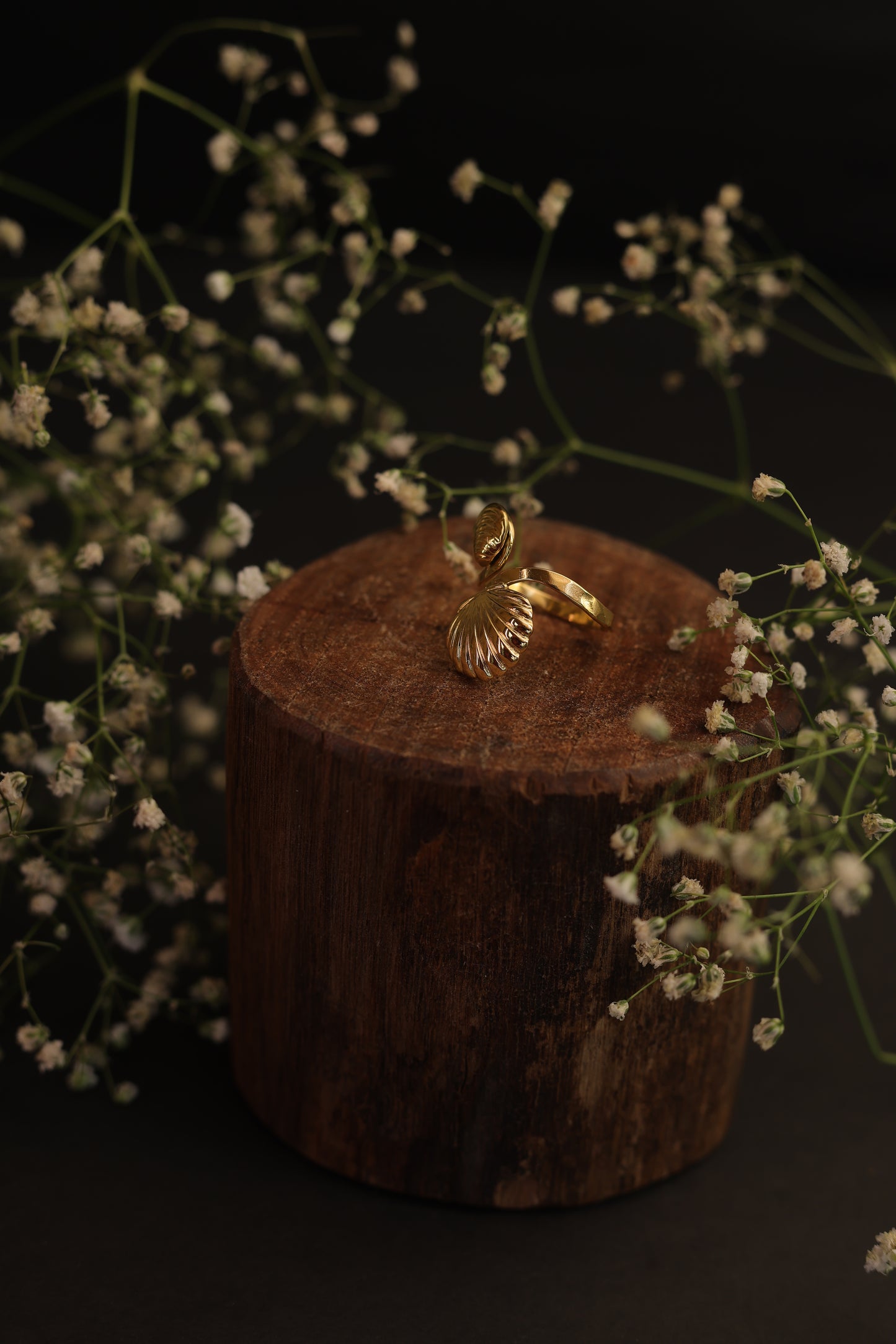 Golden Seashell Ring