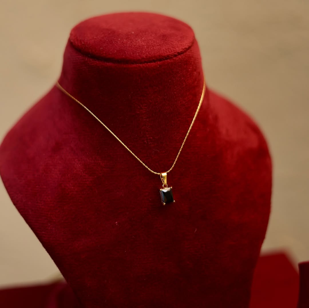 Midnight Charm Necklace Set